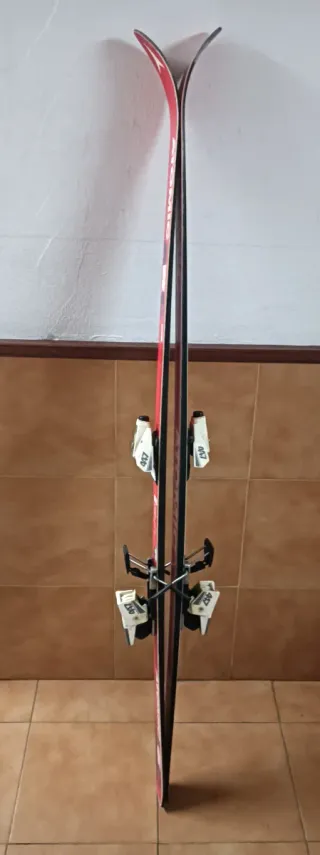 Esquís Atomic ARC 160