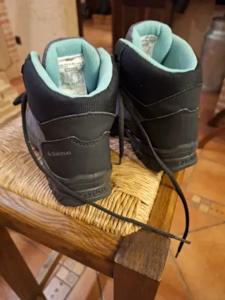 Botas montaña Quechua niñ@ Talla 35