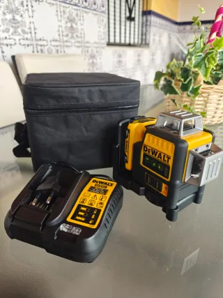 Nivel Láser Dewalt 12V