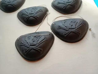 Lote 5 parches disfraz pirata calavera