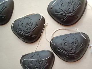 Lote 5 parches disfraz pirata calavera