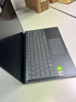 Portátil MSI Modern 14 Negro/Gris