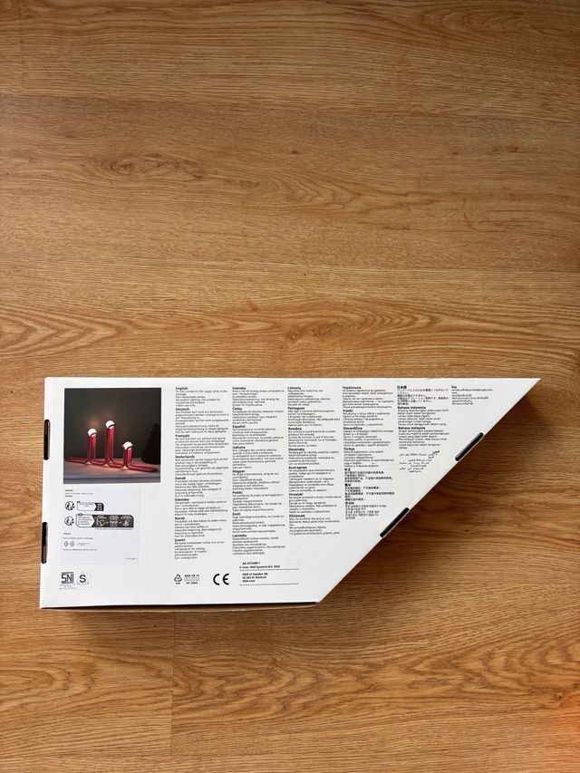 Lámpara Strala Ikea Gustaf Westman Roja