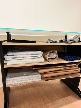 Mesa alta cristal con almacenaje