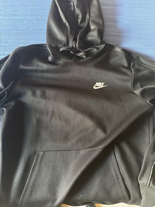 Sudadera Nike Negra con Capucha