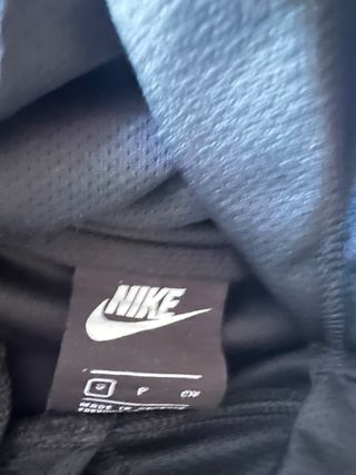Sudadera Nike Negra con Capucha