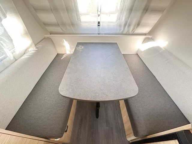 Nueva caravana Sterckeman Easy 366 PE Modelo 2025