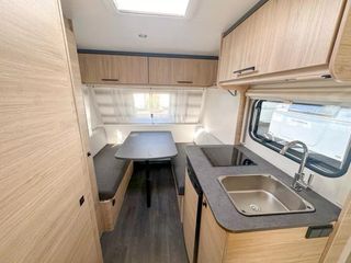 Nueva caravana Sterckeman Easy 366 PE Modelo 2025