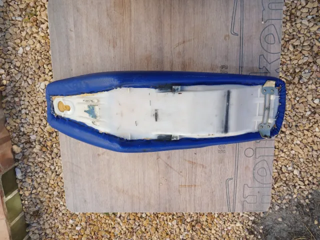 Depósito y asiento rallye Yamaha