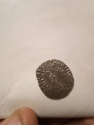 Monedas medievales falsas perfil coleccionismo