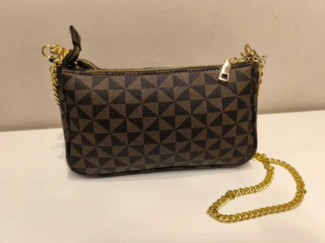 A ESTRENAR Bolso doble con cadena