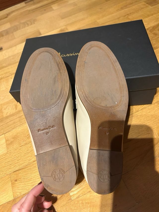 Mocasines piel beige Massimo Dutti