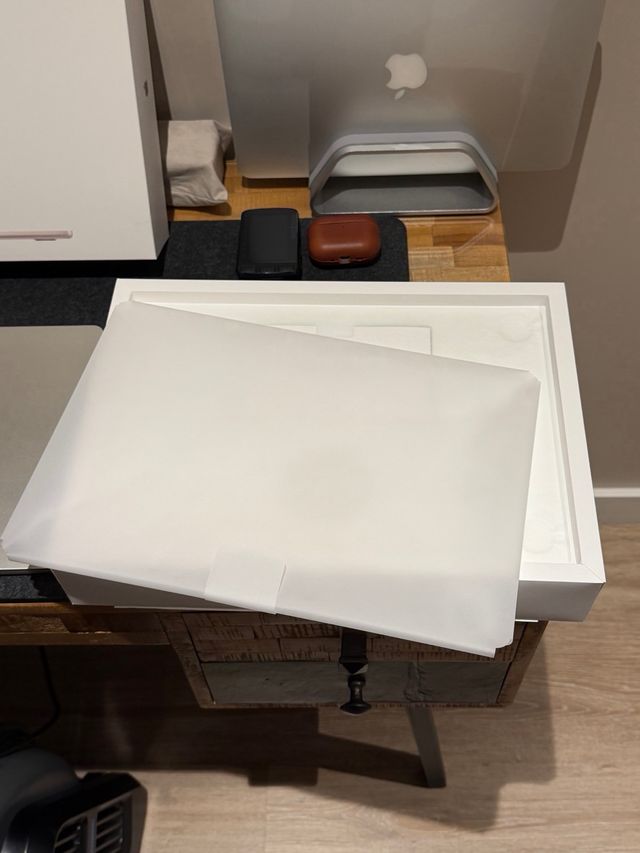 MacBook Air M3 Plata