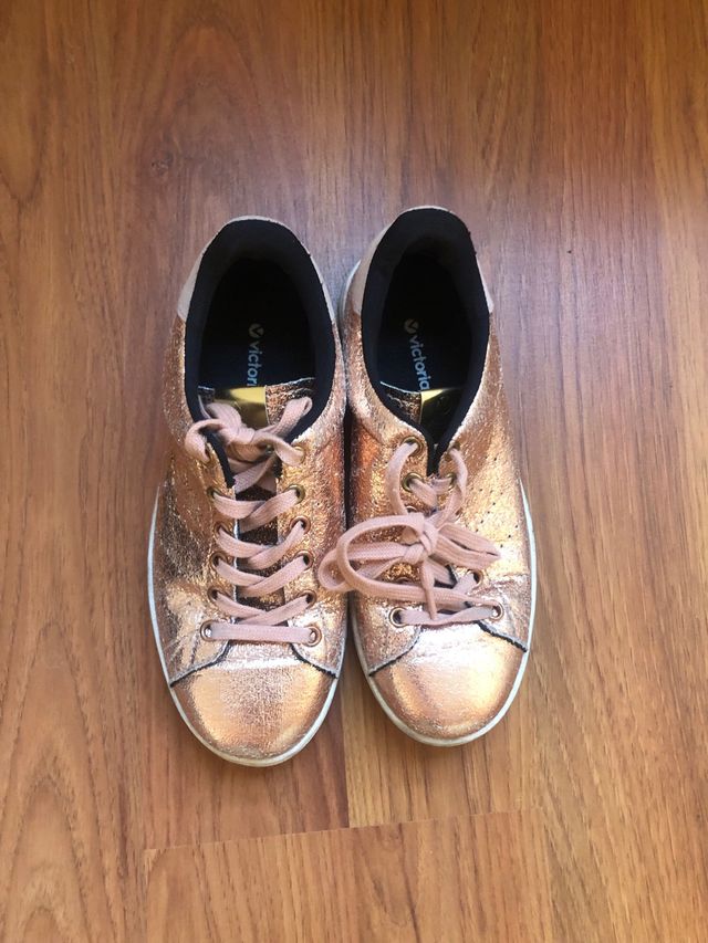 Zapatillas Victoria Metalizadas Dorado Rosa
