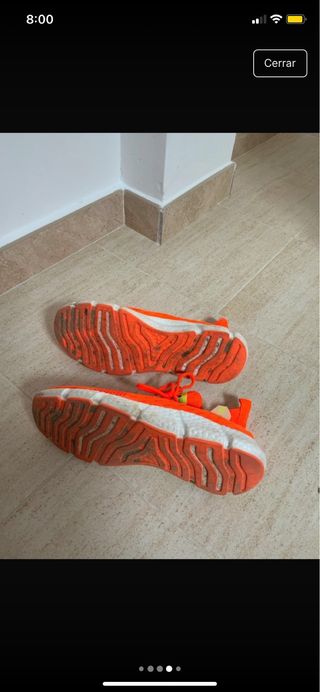 Zapatillas deportivas naranjas