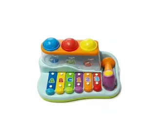 LOTTO 3 Giocattoli: Xilofono, Macchina, Impilabili