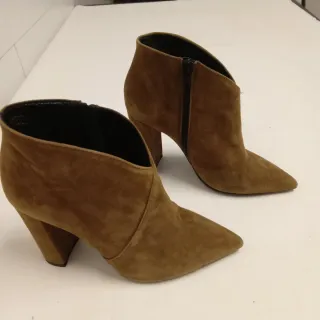 Stivaletti scamosciati donna marroni