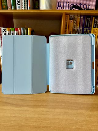 Custodia iPad 11 Azzurra Trasparente