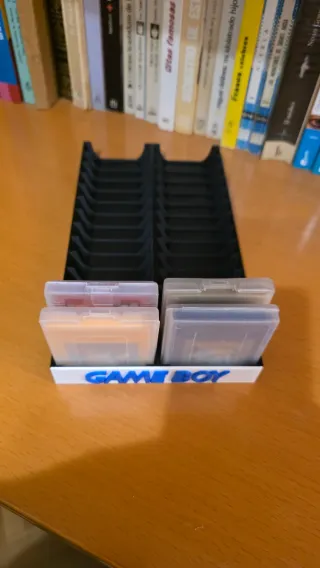 Expositor 30 cartuchos GAMEBOY con funda