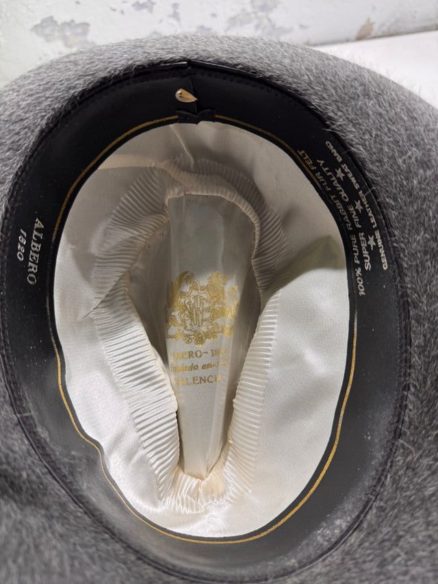 Sombreros Alberto Marrones y Verdes