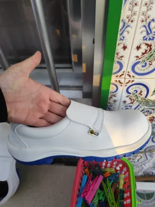 Zapatos de seguridad blancos mujer
