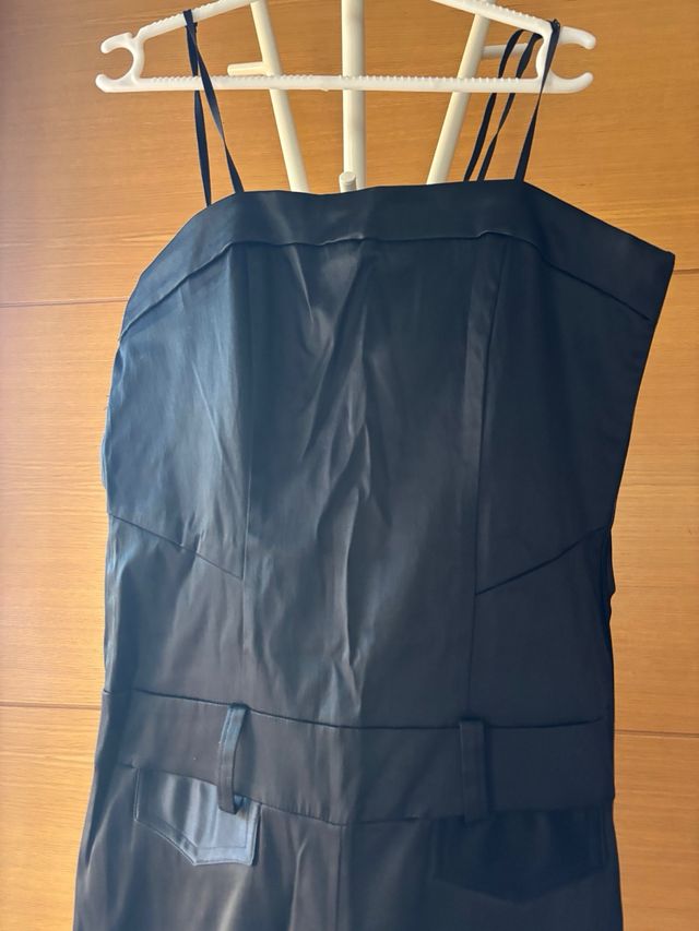 Mono de fiesta negro