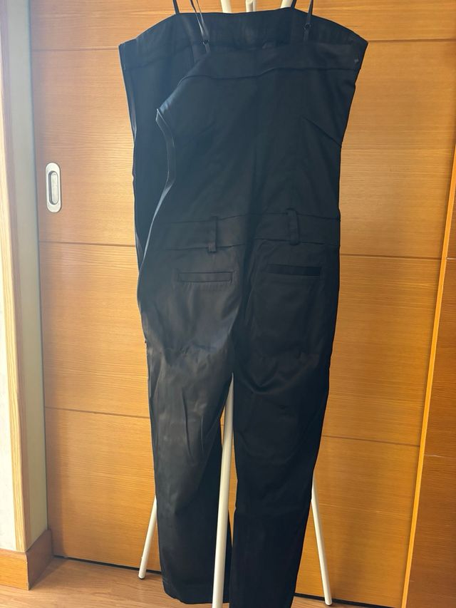 Mono de fiesta negro