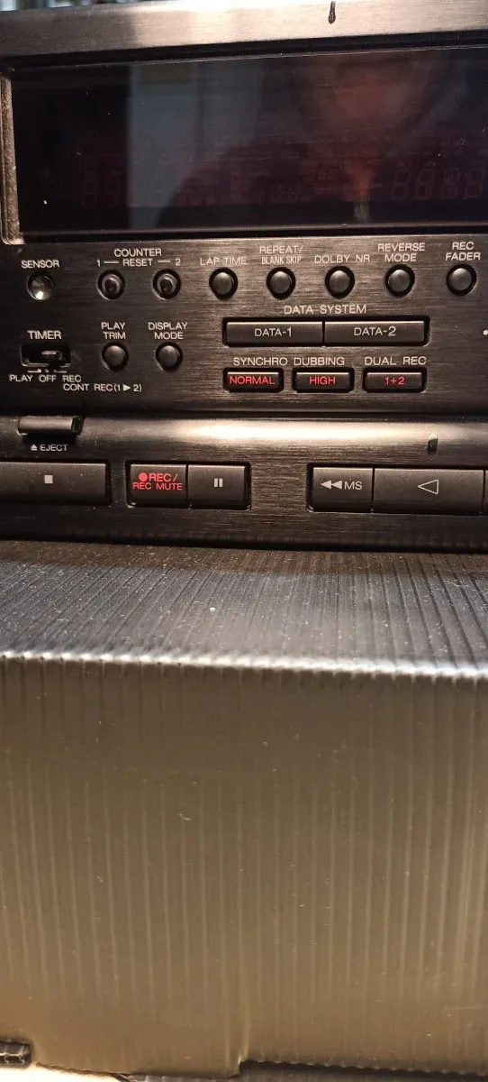 Piastra stereo Aiwa AD-WX808