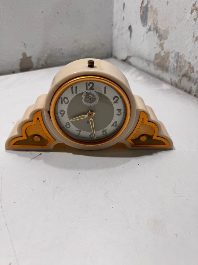 Lote vintage: jarrón y dos frascos