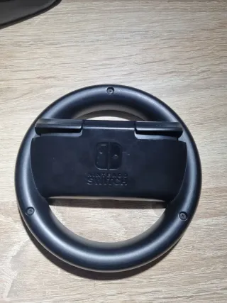 Volanti e Joy-Con per Nintendo Switch