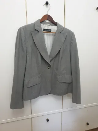Chaqueta de lana gris