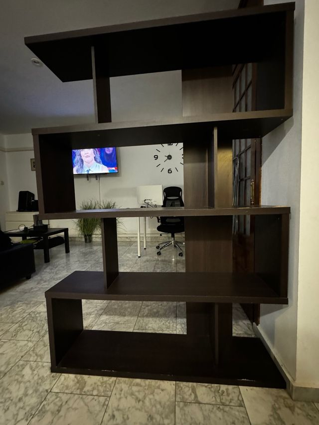 Estantería moderna, color wengué MEDIDAS EN FOTOS