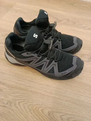 Zapatillas Salomon GORE-TEX Negras/Grises