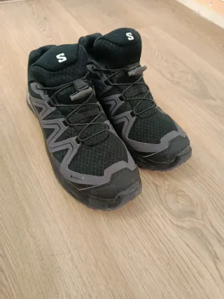 Zapatillas Salomon GORE-TEX Negras/Grises