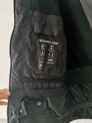 Equipación frio Chaqueta y pantalón Crivi