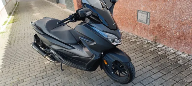 Honda Forza 125
