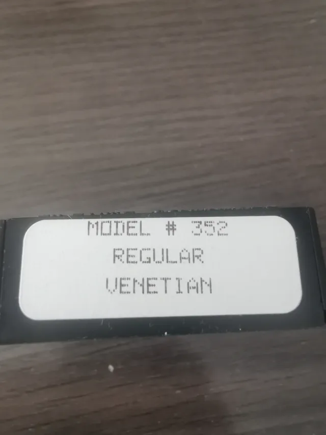 Zippo Regular Venetian