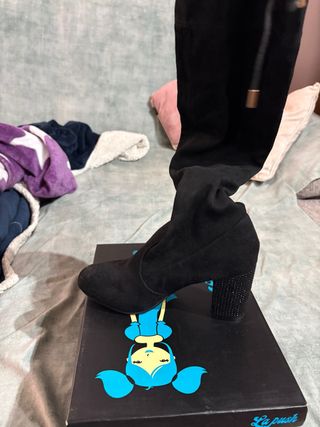 Botas altas de ante negro,37 pequeño