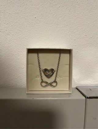 Set collana e anello infinito cuore