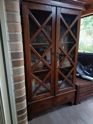 Armario de madera con mucho estilo!