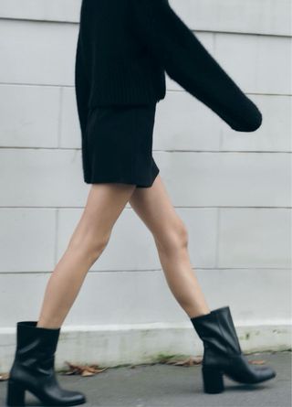 Botín de cuero Zara Talla 40