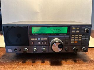 Yaesu FRG-8800 Ricevitore Onde Corte HF e VHF