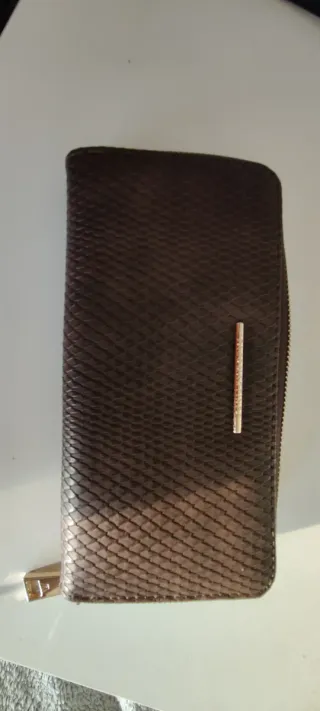 Monedero Paco Martínez piel marrón