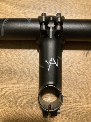 Manubrio e attacco Cinelli Corsa