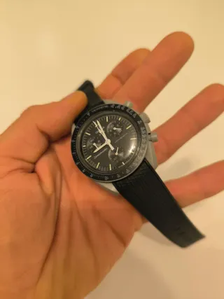 Omega Moonswatch Moon