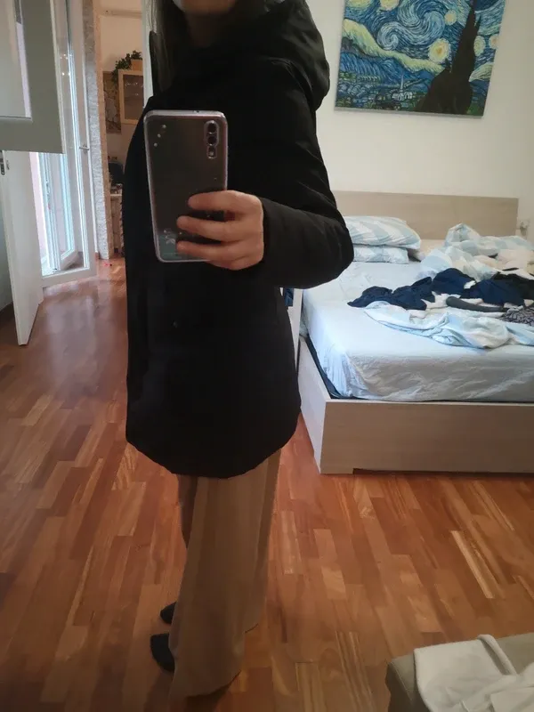 Parka nera usata pochissimo marca Kate Cut