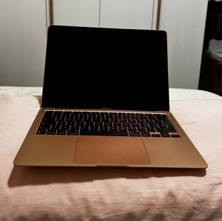 MacBook Air M1 Batteria 95%