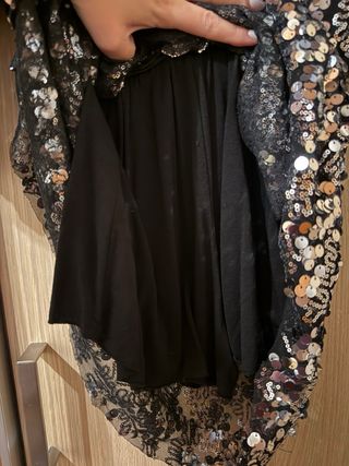 Vestito paillettes nero e argento