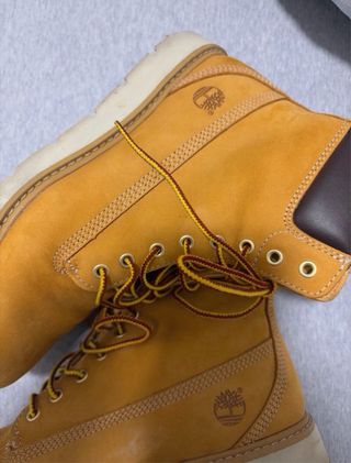 Botas Timberland Amarillas y Marrones