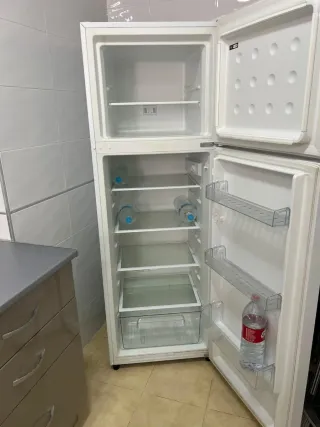 Cocina completa con electrodomésticos